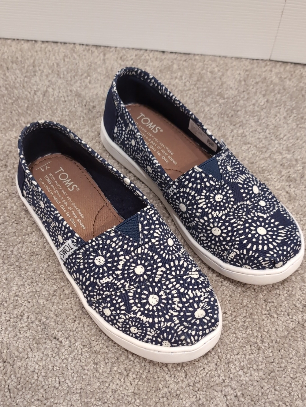 Toms Navy Blue Floral Slip-On Flats